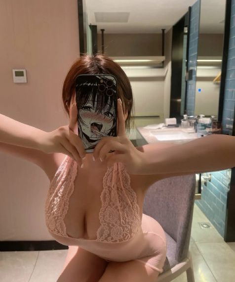 四个少妇按摩记