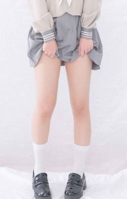 年轻的姐夫观看
