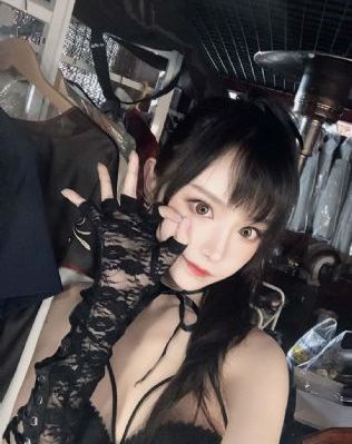 窒爱献祭挣扎